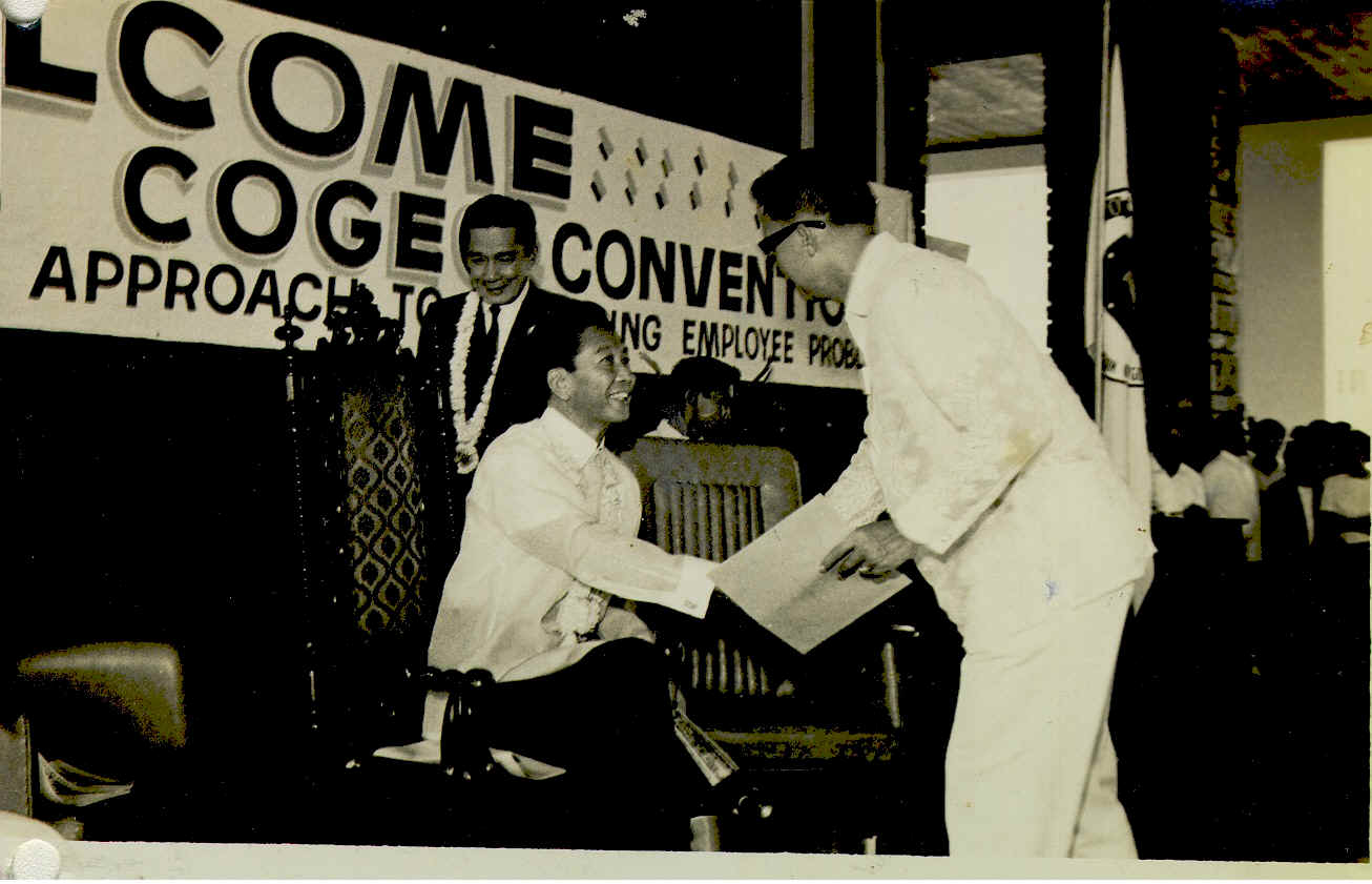 wpe4.jpg (94128 bytes)