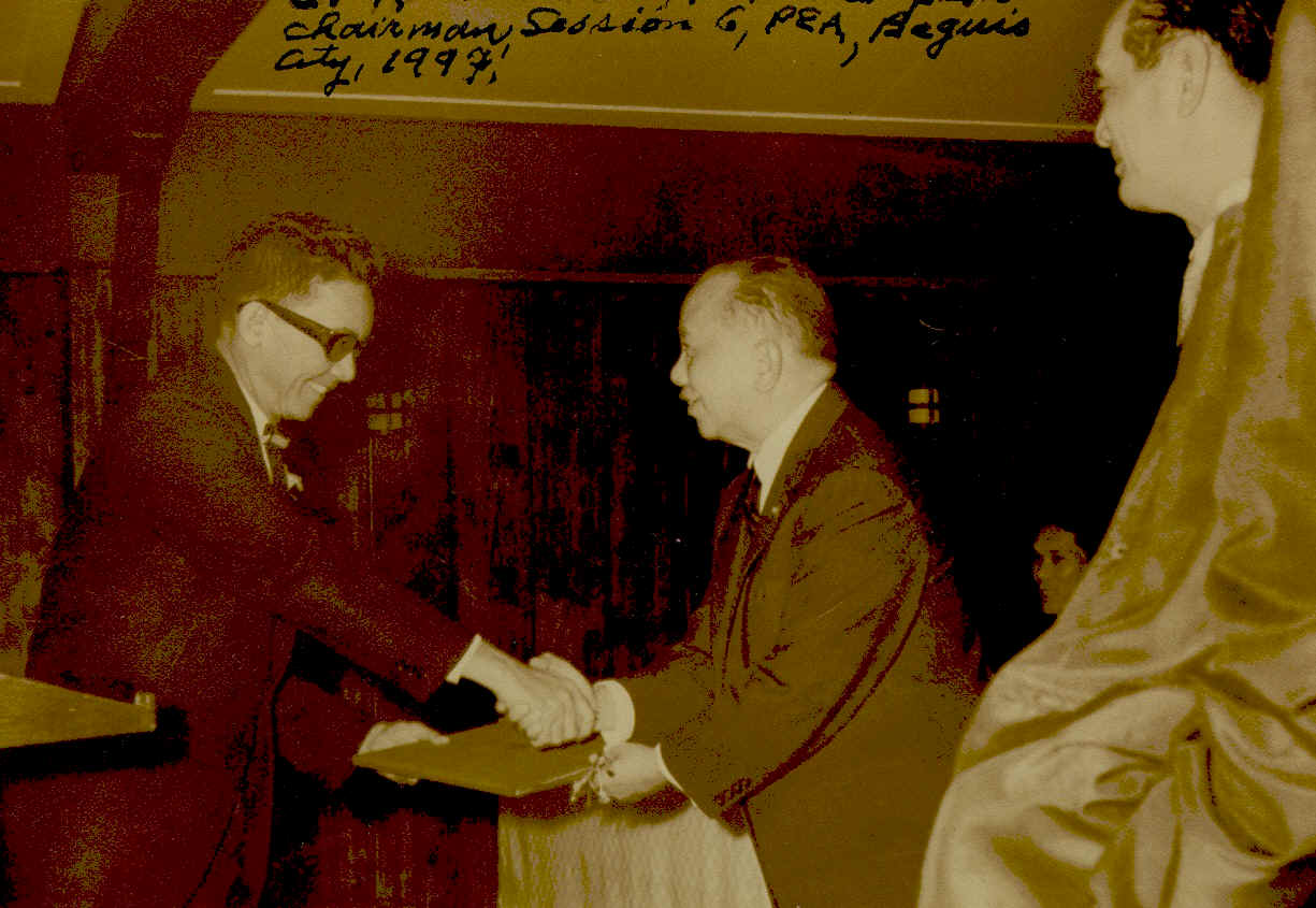 wpe1.jpg (101814 bytes)