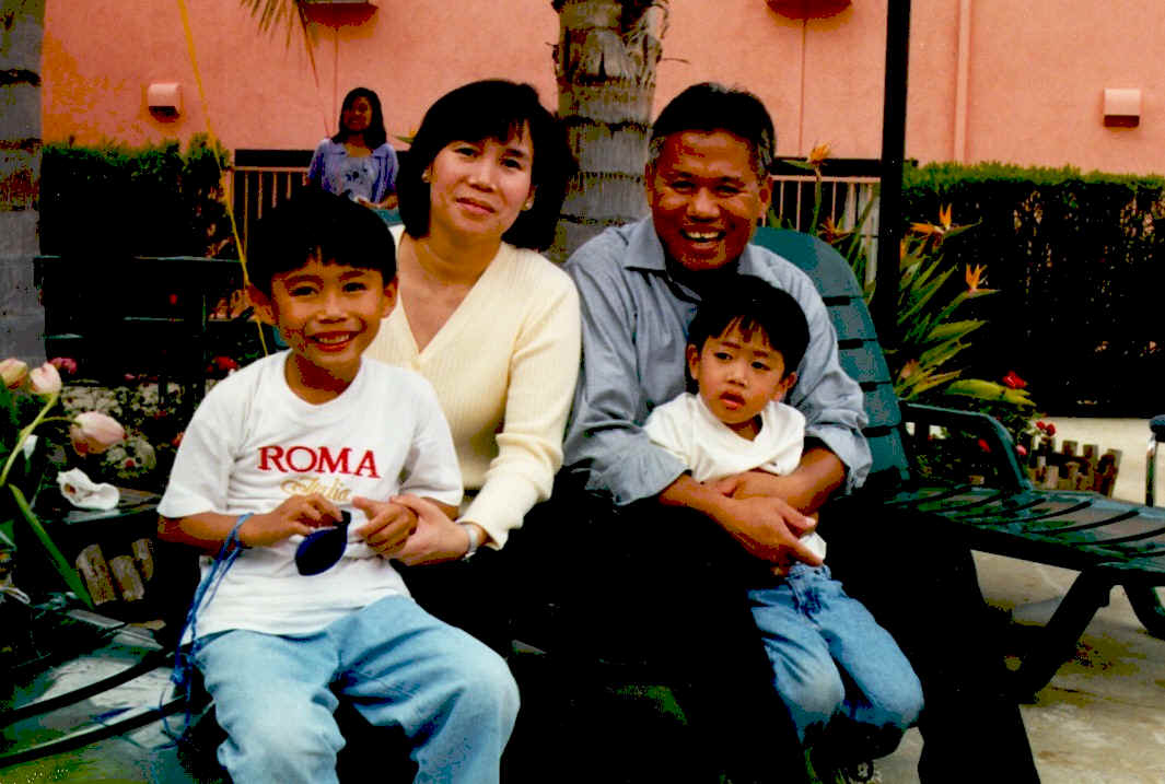 wpe1.jpg (87197 bytes)