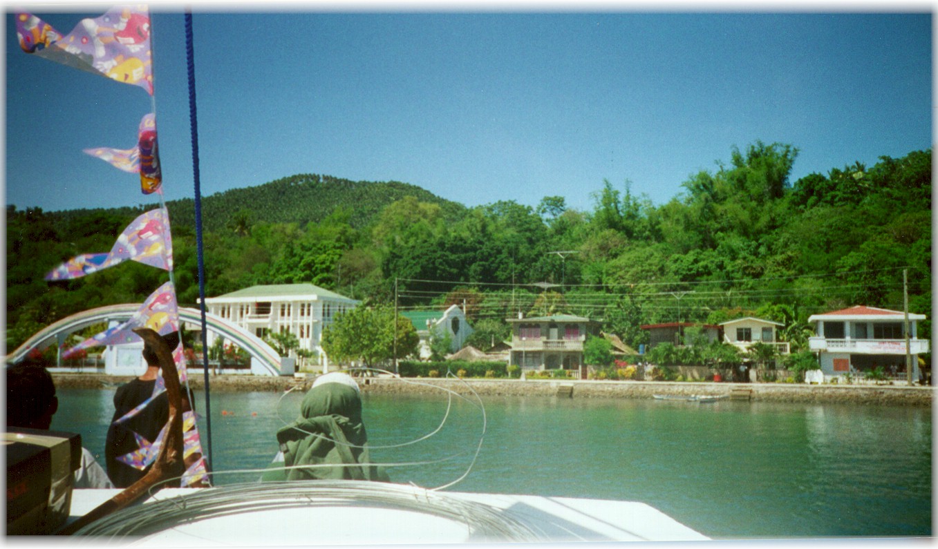 wpe8.jpg (118412 bytes)